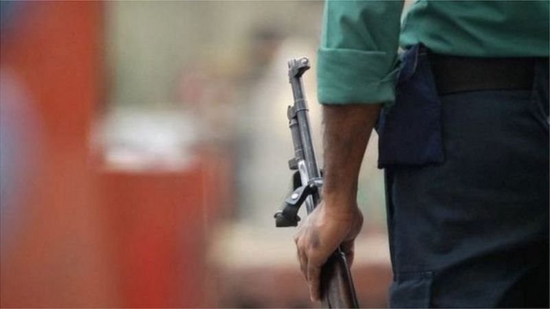 পুলিশ। ফাইল ছবি