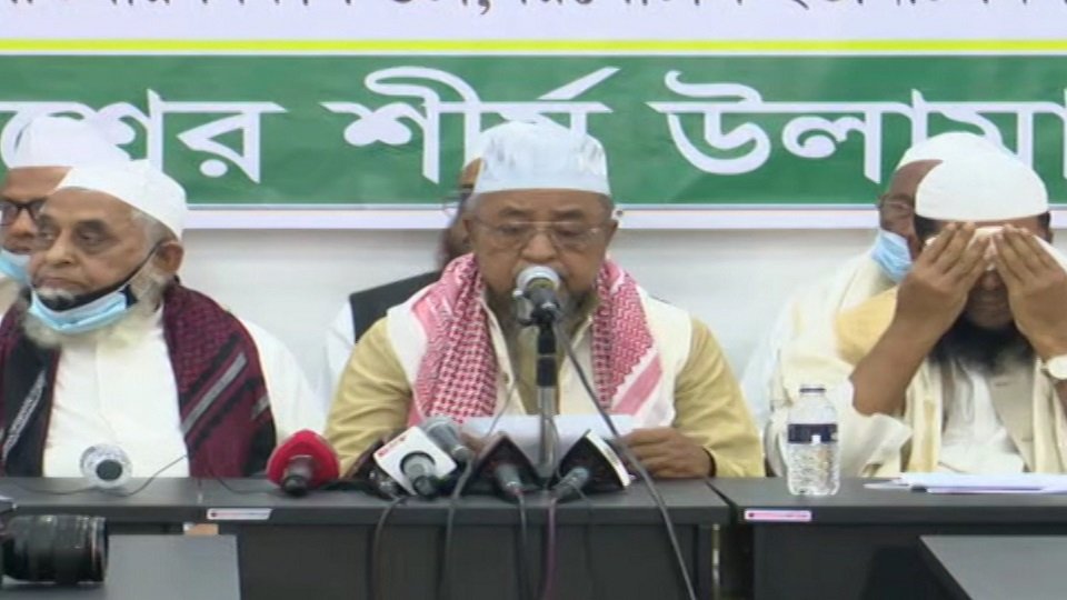 ভাস্কর্য ইস্যুতে শীর্ষ উলামাদের ব্যানারে ফতোয়া প্রদান