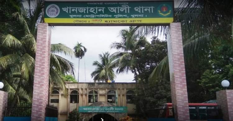 বাড়িতে আসতে দেরি করায় স্বামীর পুরুষাঙ্গ কেটে দিলেন স্ত্রী