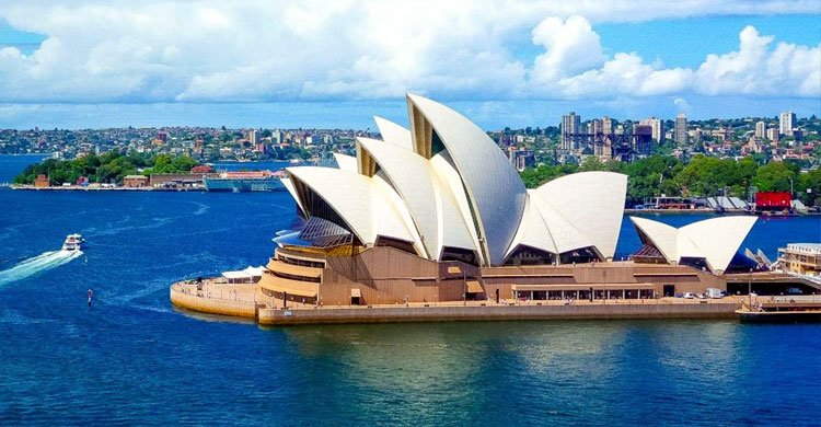 australias-national-anthem-change-historic-change-to-advance-australia-fair-to-implement-the-spirit-of-unity