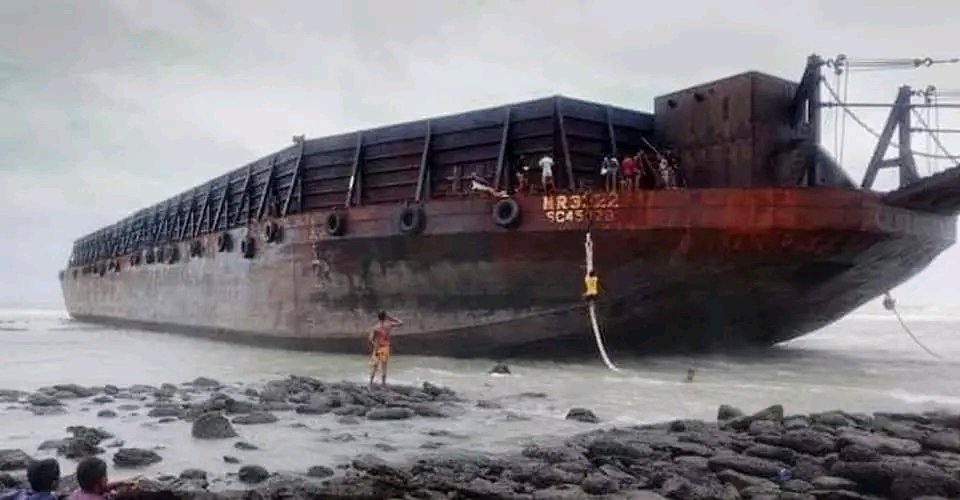 জাহাজ বার্জ